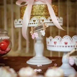 3 Cintres A Pinces En Bois Hello