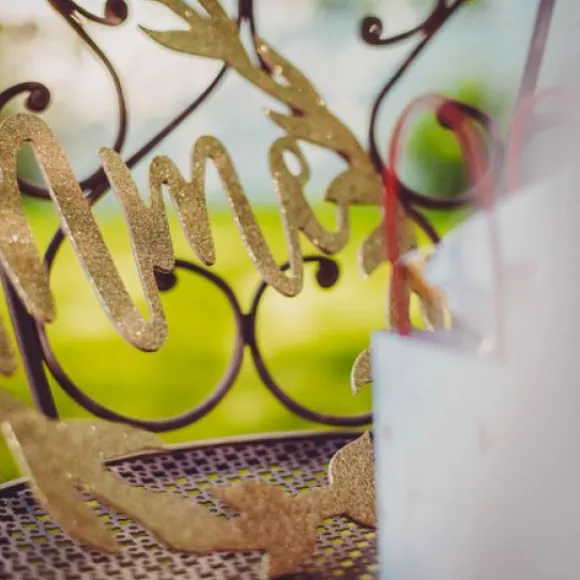 2 Couronnes Mme Et Mr En Bois Paillettes Or