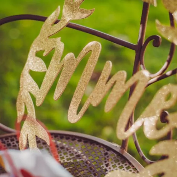 2 Couronnes Mme Et Mr En Bois Paillettes Or