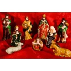 9 Santons En Poly R Sine