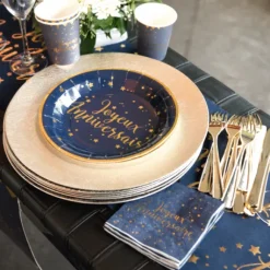 Assiettes En Carton Joyeux Anniversaire Bleu Marine 23 Cm X10 Pi Ces
