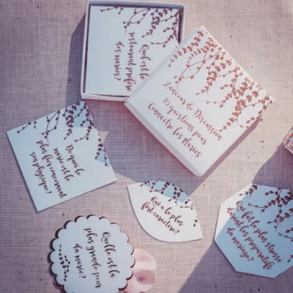 Boite De Jeu De 35 Cartes Lanceur De Discussion Rose Gold