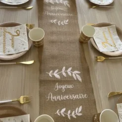 Chemin De Table En Jute Joyeux Anniversaire