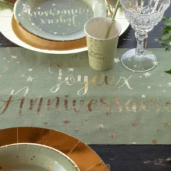 Chemin De Table Joyeux Anniversaire Vert Sauge 28Cm X 3 M Tres