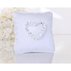 Coussin Porte Alliance Avec Coeur En Raphia Blanc