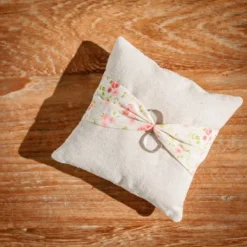 Coussin Porte Alliance Shabby Lin