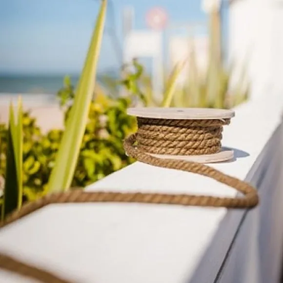 Grosse Bobine De Corde Marin