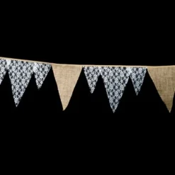 Guirlande De Decoration Fanions Jute Et Dentelle 3M