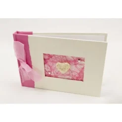 Livre D'Or Coeur Raphia Fuchsia