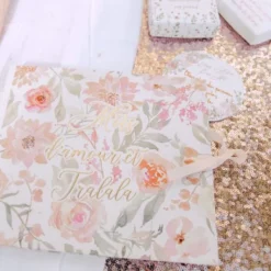 Livre D'Or Dahlia Blanc Et Pastel