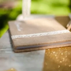 Livre D'Or En Toile De Jute Avec Dentelle Ivoire 32 Pages