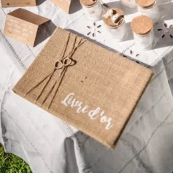 Livre D'Or Jute Coeur Bois Et Ficelle