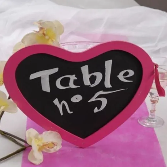Marque Table Coeur G Ant Ardoise Fuchsia 30 Cm