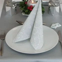 Nappe De Noel En Voie Seche En Rouleau De 25 M Tres