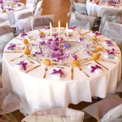 Nappe Ronde Jetable Blanche 240Cm