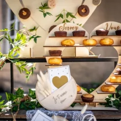 Pr Sentoir Coeur Pour Petit Fours