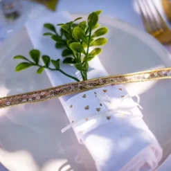 Rond De Serviette Blanc Petits Coeur Or X 10