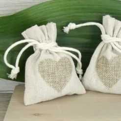 Sac A Dragees Pas Cher En Lin Et Jute Avec Coeur X 5 Pi Ces