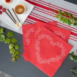 Serviette En Papier Airlaid Liser Coeur Rouge